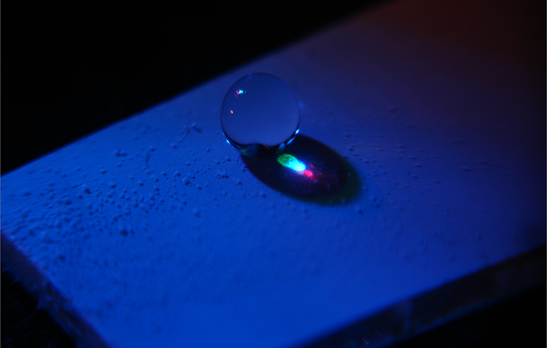 Superhydrophobic surface